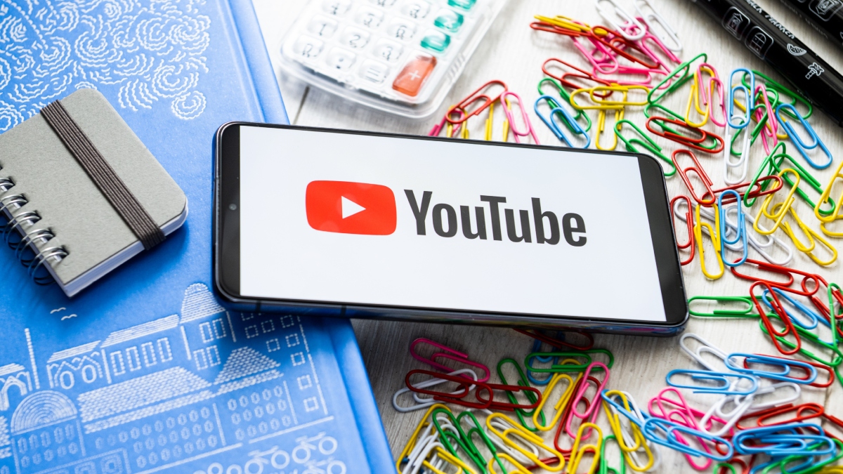 ¿Cómo podría eliminar los anuncios de YouTube?