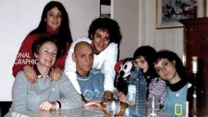 Familia Cerati-Clark (Créditos: Archivo familiar publicado en documental de Nat Geo en 2018) 