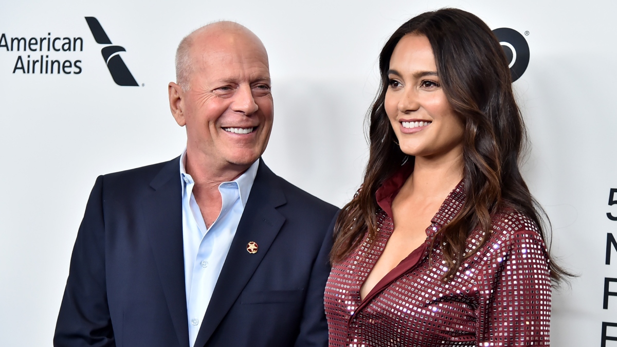 Esposa de Bruce Willis revela detalles del estado del actor: “es una enfermedad familiar”