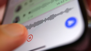 131023 - WhatsApp - getty