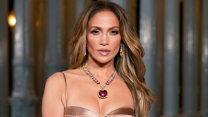 191123 - JLo - getty