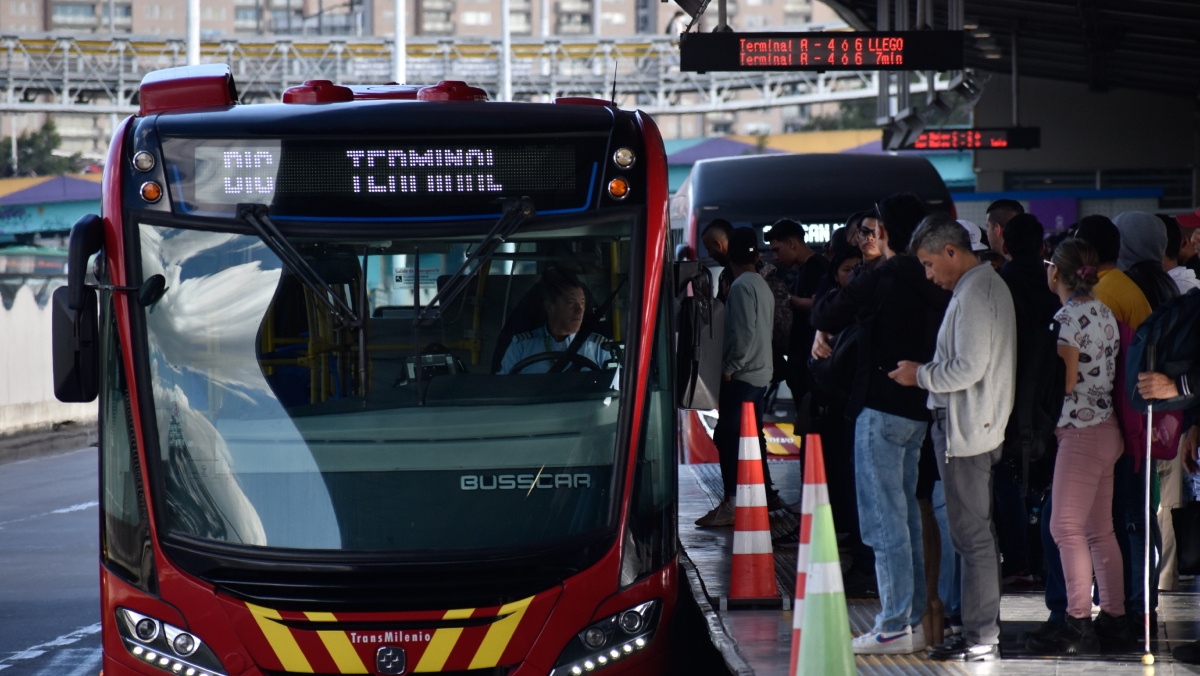 ¿Cuánto costaba el pasaje de TransMilenio cuando fue inaugurado?