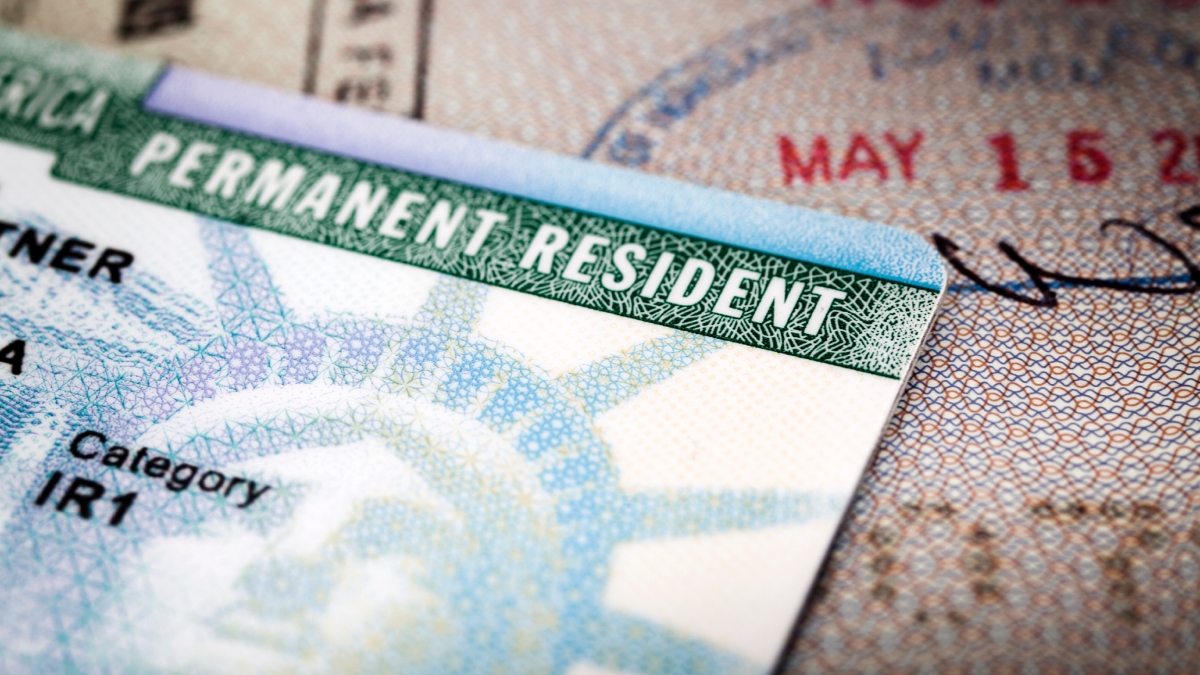 ¿A quién le puede dar la green card un ciudadano de Estados Unidos?
