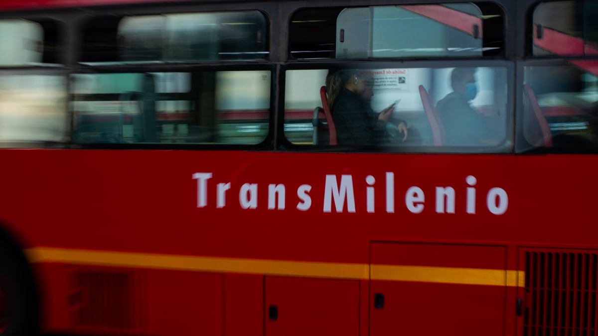 ¿Cuánto subiría TransMilenio si usuarios siguen colándose?