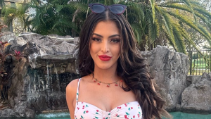 120324 - Sophina Leone - redes