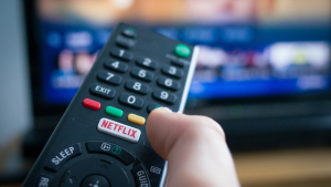 281225 - netflix tv . getty