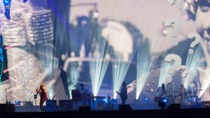 La cantante de pop canadiense que se convirtió en una de las mujeres más importantes del rock