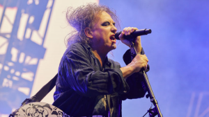 080325 - Robert Smith - getty