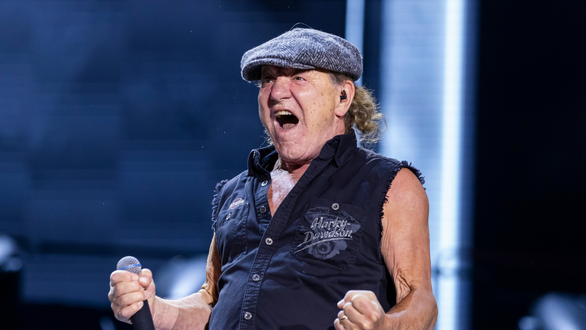 Las 2 canciones de AC/DC más difíciles de tocar, según Brian Johnson: "todos lo hacen mal"
