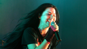¿Qué significa 'Bring Me To Life'? El histórico éxito de la banda Evanescence