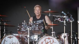 El mejor baterista, según Josh Freese