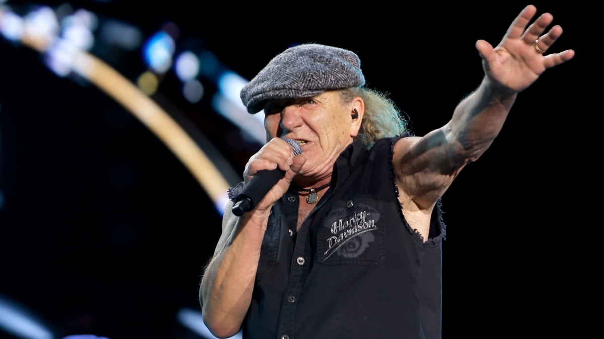 Esta es la canción con la que AC/DC abre sus conciertos del tour 'Power Up': no es T.N.T
