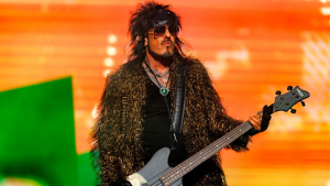 150725 - Mötley Crüe - getty