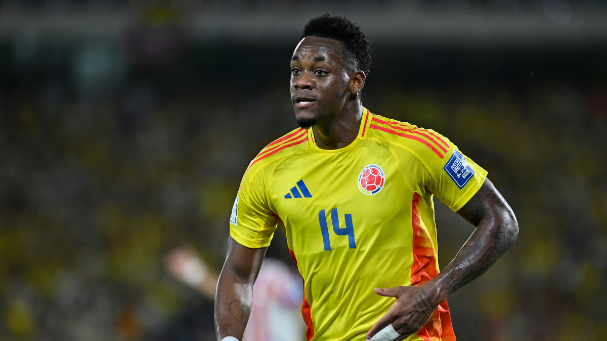 Néstor Lorenzo anunció la verdadera razón por la que no convocó a Jhon Durán: "uno no puede dudar"