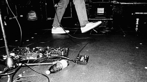 Las 3 bandas ideales para empezar a escuchar punk: una tuvo un concierto inolvidable en Colombia