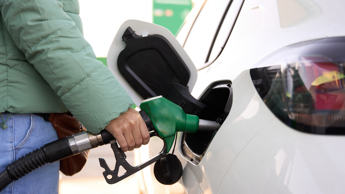 ¿Cuánto se gasta en gasolina de Bogotá a Medellín? Cantidad de galones y KM recorridos