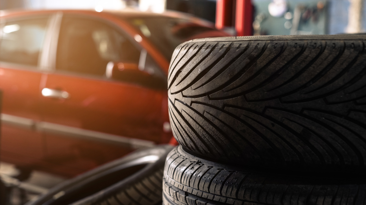 Foto de unas llantas de carro. Noticias Radioacktiva