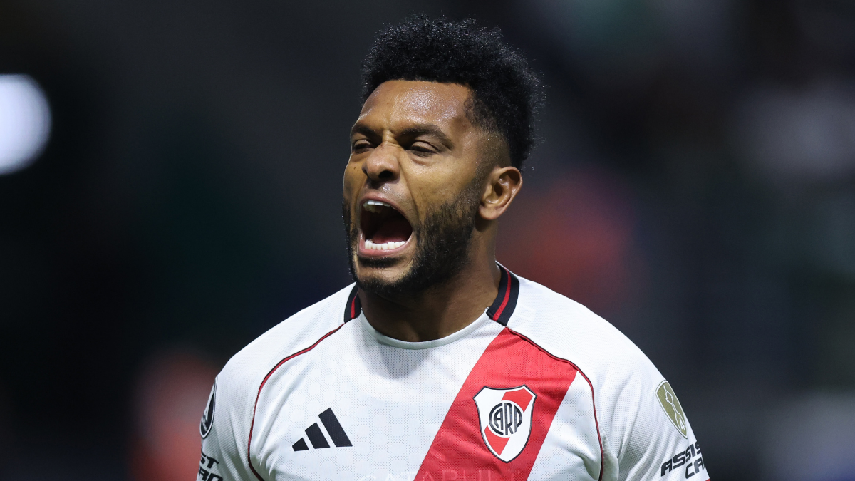 El curioso mensaje de Miguel Borja en el River Plate vs Sarmiento: hubo críticas y muchos no lo vieron