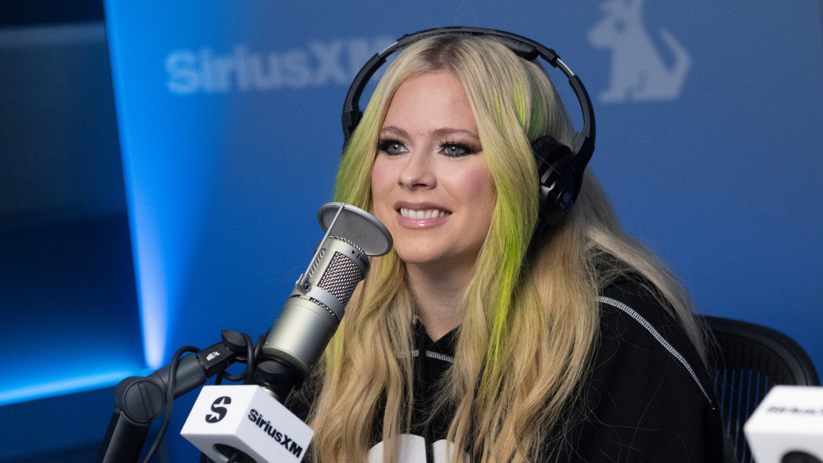 Avril Lavigne rompió el silencio sobre la teoría de su fallecimiento: la cantante reveló su versión de los hechos