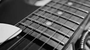 La canción 'perfecta' de heavy metal para liberar estrés: es un clásico de la industria musical