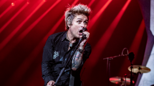 ¿A qué hora se presenta Green Day en el Super Bowl 2026? Canales en los que podrá ver la presentación de la banda