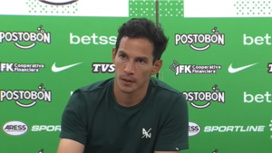 Foto de Diego Arias, técnico de Nacional