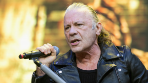 La canción de Iron Maiden 'perfecta' para reflexionar y salir de la rutina: es un clásico