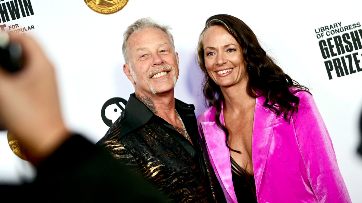 James Hetfield, de Metallica, volvió a pedir matrimonio: así fue su propuesta a Adriana Gillett