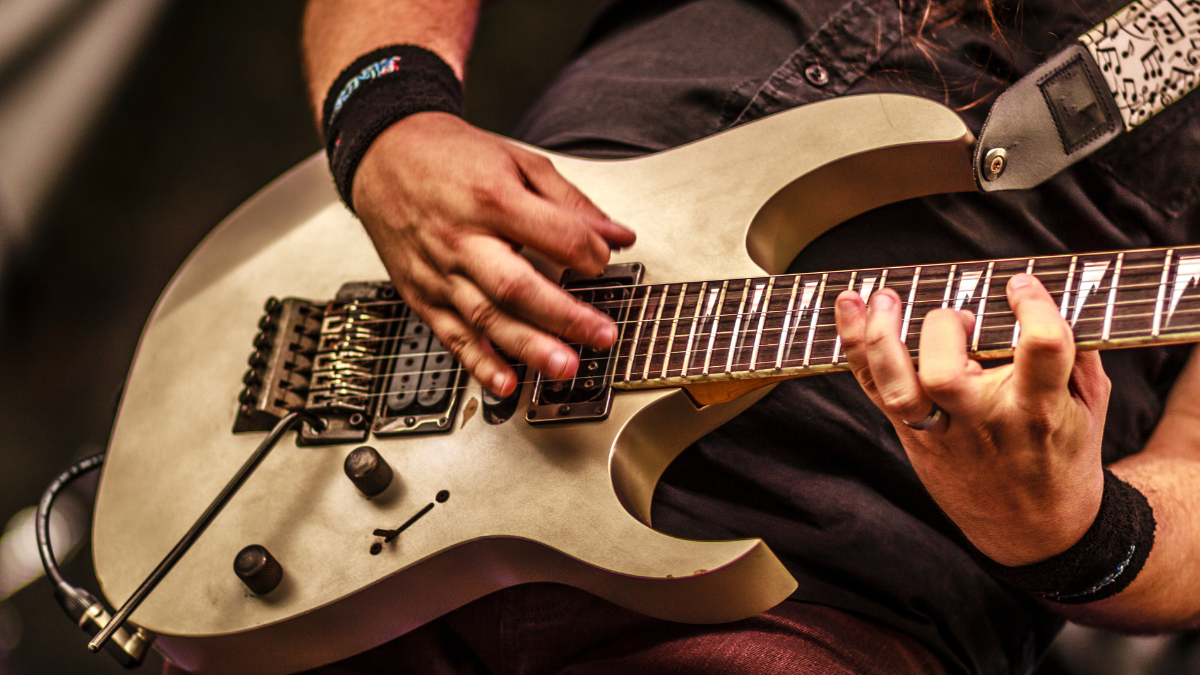 Foto de una guitarra electrica. Noticias Radioacktiva