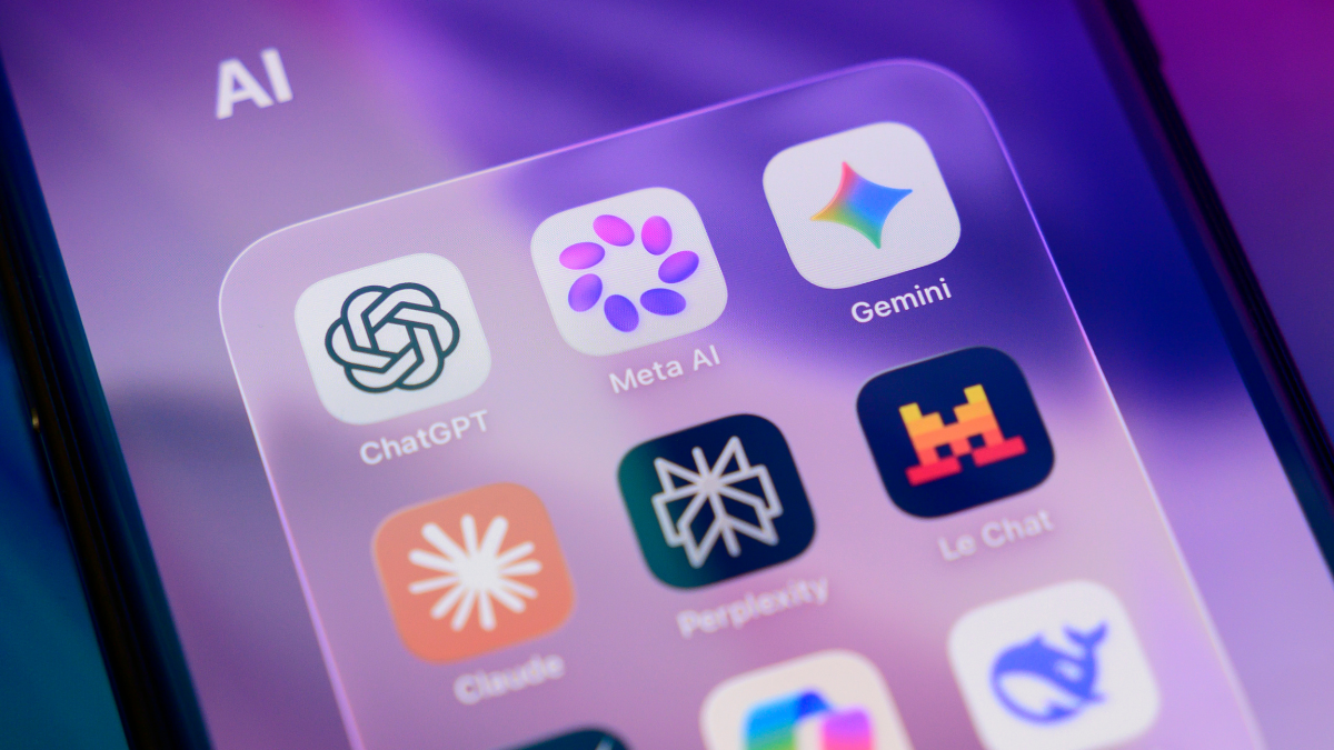 ¿Qué inteligencia artificial gratuita en español existe? 5 opciones para generar texto y/o imágenes