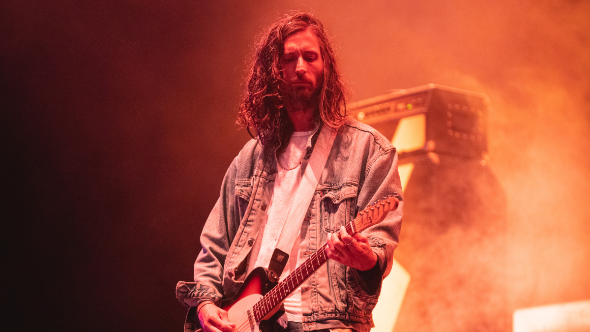 Foto de Nick Valensi, guitarrista de The Strokes