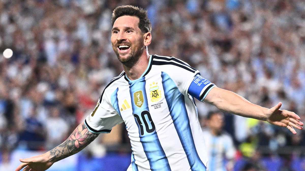 El gesto de Lionel Messi que pocos notaron en el partido entre Argentina y Argelia: preocupó a sus fans
