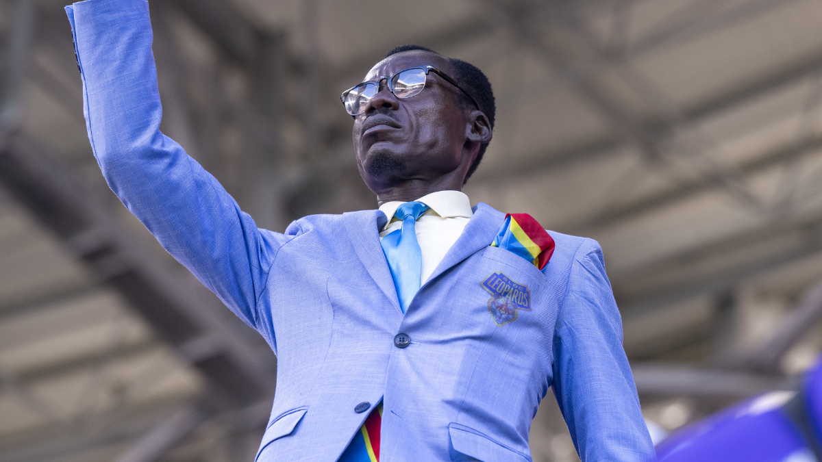 Lumumba Vea: ¿Quién es y por qué se queda quieto en los partidos? La curiosa historia viral