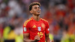 ¿Cuál es el mejor GOL de Lamine Yamal? Lo hizo con 16 años y la UEFA lo destacó