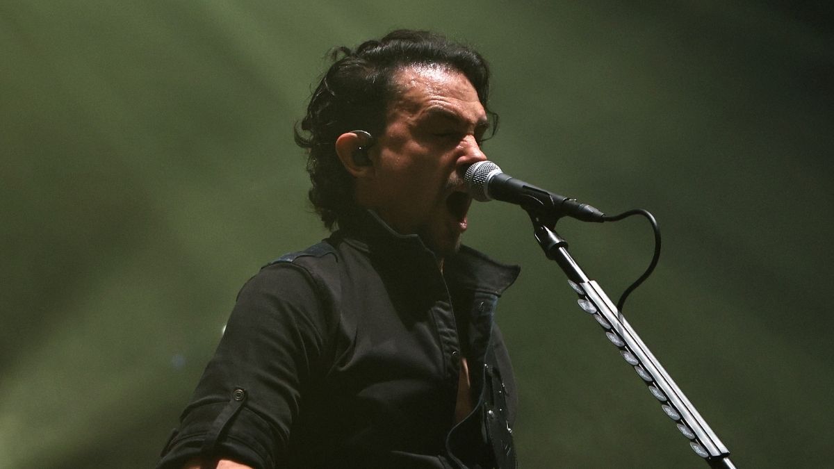 3 bandas de rock y metal francesas que son imperdibles: han dejado su huella en el género