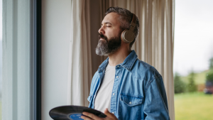 La canción de rock 'ideal' para ser feliz, según la ciencia: es un clásico brillante