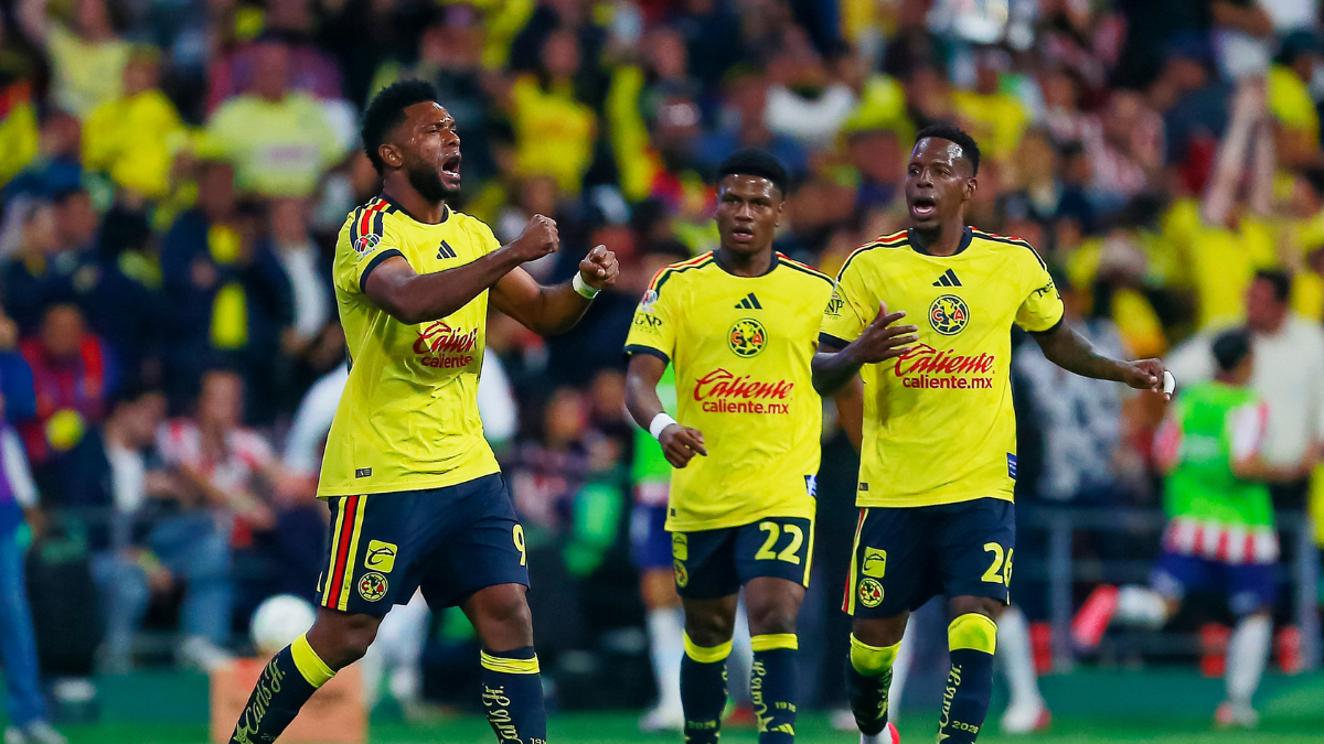 Foto de Miguel Ángel Borja con América de México