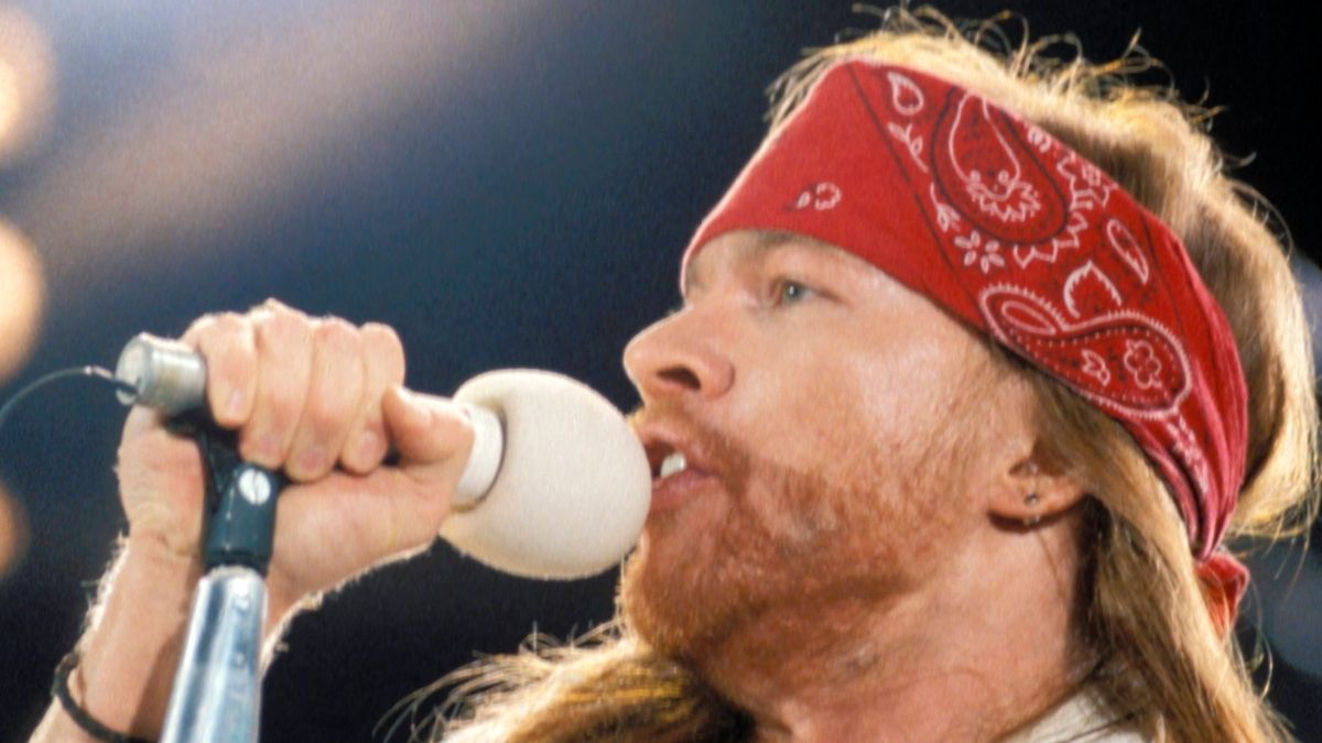 La canción de Guns N' Roses 'perfecta' para liberar la tensión de la rutina y recuperar el control: un himno inmortal