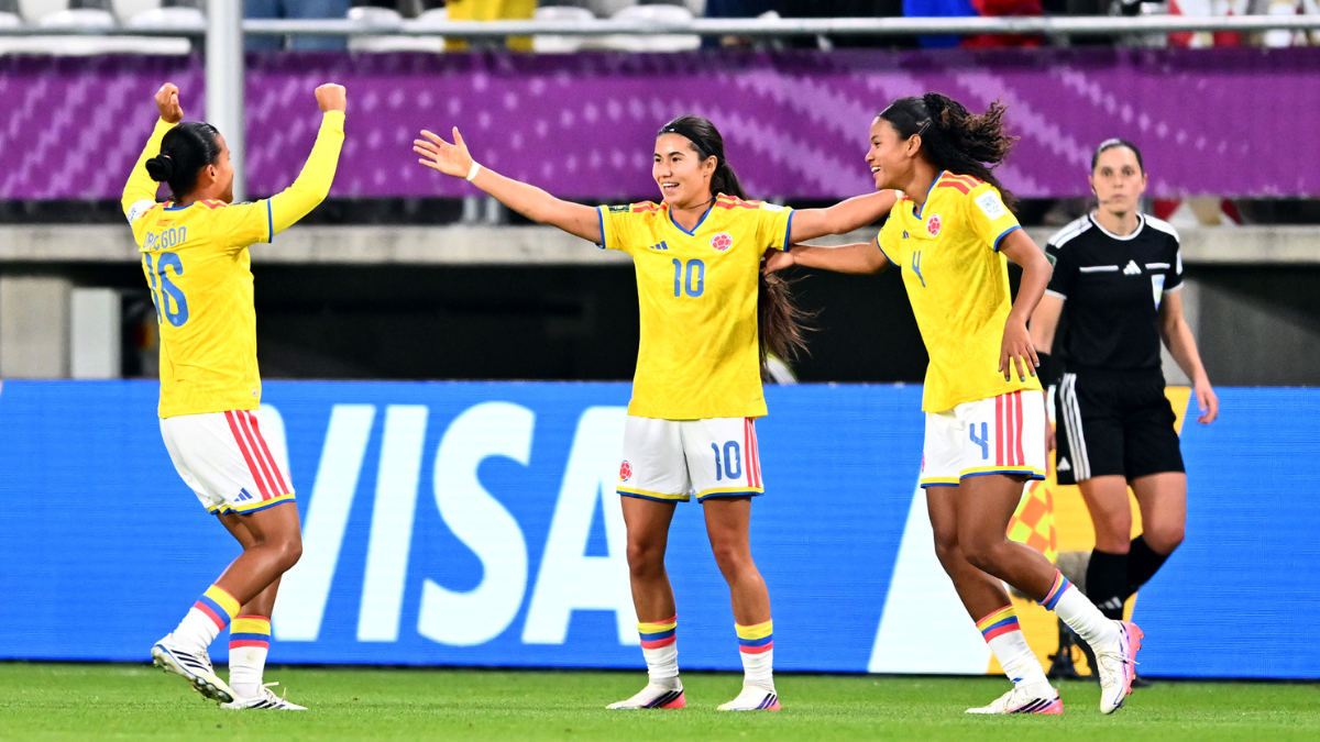 Foto de la selección colombia femenina en el mundial sub 20