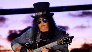 La famosa banda de rock con la que Slash ha tocado durante años; no es Guns N' Roses